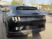 Gebraucht Ford Mustang Mach-E Basis 197 kW (269 PS) 2022 Iridiumschwarz metallic SUV