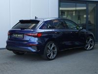 Gebraucht Audi A3 Sport 150 PS (110 kW) 2021 Blau Limousine