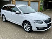 gebraucht Skoda Octavia 2,0TDI Combi / DSG / AHK