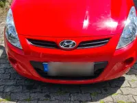 Gebraucht Hyundai i20 78 PS (57 kW) 2011 Rot Kleinwagen