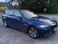 Gebraucht BMW 530 258 PS (189 kW) 2016 Blau Kombi