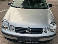 Gebraucht VW Polo 55 PS (40 kW) 2002 Silber Kleinwagen