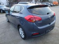 Gebraucht Kia Ceed FIFA World Cup Edition 128 PS (94 kW) 2014 Blau Kleinwagen
