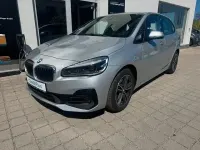 Gebraucht BMW 220 Active Tourer Sport Line 192 PS (141 kW) 2020 Silber Van / Kleinbus