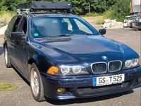 Gebraucht BMW 525 192 PS (141 kW) 2001 Blau Kombi