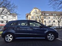 Gebraucht Mercedes B200 140 PS (102 kW) 2009 Van / Kleinbus