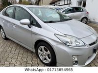 Gebraucht Toyota Prius 99 PS (72 kW) 2011 Silber Limousine