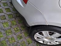 Gebraucht Ford C-MAX 109 PS (80 kW) 2005 Silber Van / Kleinbus