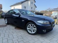 Gebraucht BMW 530 258 PS (189 kW) 2011 Blau Limousine