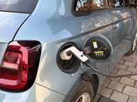 Gebraucht Fiat 500e 69 kW (95 PS) 2021 Blau Limousine