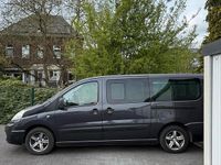 Gebraucht Peugeot TePee 136 PS (100 kW) 2009 Schwarz Van / Kleinbus