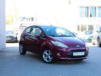 Gebraucht Ford Fiesta Titanium 82 PS (60 kW) 2011 Rot Kleinwagen