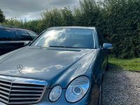 Gebraucht Mercedes E200 136 PS (100 kW) 2009 Grau Limousine