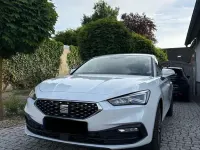 Gebraucht Seat Leon XCELLENCE 150 PS (110 kW) 2020 Weiß Limousine
