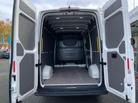 Gebraucht VW Crafter 140 PS (102 kW) 2024 Weiß Van
