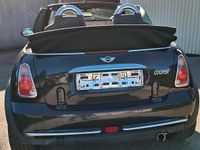 Usado Mini Cooper Cabriolet 116 HP (85 kW) 2006 Preto Cabrios