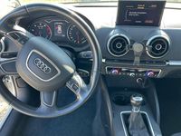 Gebraucht Audi A3 Ambition 122 PS (89 kW) 2012 Weiß Kleinwagen