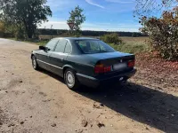 Gebraucht BMW 520 150 PS (110 kW) 1991 Grün Limousine