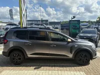 Neu Dacia Jogger Extreme 110 PS (80 kW) 2025 Dolomitgrau (grau) Van / Kleinbus