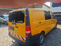 Gebraucht Mercedes Vito 163 PS (119 kW) 2018 Gelb Van