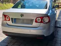Gebraucht VW Jetta 102 PS (75 kW) 2006 Silber Limousine