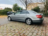 Gebraucht Mercedes E350 Elegance 231 PS (169 kW) 2009 Grau Limousine