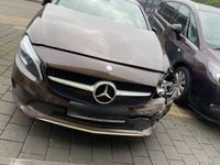 gebraucht Mercedes A180 PEAK Edition PEAK Edition
