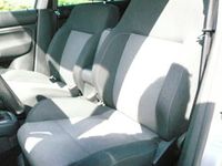 Gebraucht VW Bora Pacific 101 PS (74 kW) 2003 Silber metallic Limousine