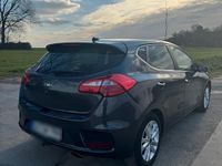 Gebraucht Kia Ceed Spirit 135 PS (99 kW) 2016 Grau Kleinwagen