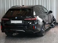 Gebraucht BMW 520 M Sport 197 PS (144 kW) 2025 Sophistograu brillanteffekt me Limousine