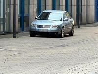 Gebraucht VW Passat 105 PS (77 kW) 2002 Silber Limousine