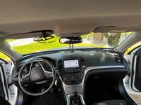 Gebraucht Opel Insignia 130 PS (95 kW) 2015 Weiß Kombi