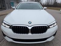 Gebraucht BMW 520 190 PS (139 kW) 2023 Weiß Kombi
