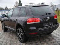 gebraucht VW Touareg V6 4x4 Aut./Leder/Xenon/Navi/SHZ/AHK/20"