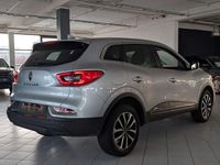Gebraucht Renault Kadjar Equilibre 140 PS (102 kW) 2022 Grau (highland grey) SUV