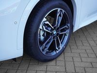 Neu BMW iX2 M Sport 150 kW (204 PS) 2026 Alpinweiss iii SUV