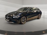 Gebraucht Mercedes CLA200 Shooting Brake 163 PS (119 kW) 2024 Schwarz Kombi