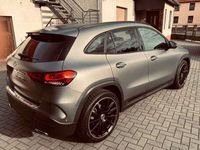 gebraucht Mercedes GLA180 7G-DCT