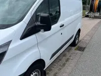 Gebraucht Ford Transit Custom 105 PS (77 kW) 2018 Weiß Van