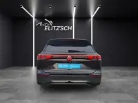 Gebraucht VW Tayron Life 193 PS (141 kW) 2025 Grenadillschwarz metallic SUV