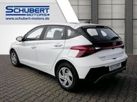 Neu Hyundai i20 Select 101 PS (74 kW) 2025 Atlas white / sol Kleinwagen