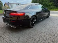 Gebraucht Mercedes E220 194 PS (142 kW) 2019 Schwarz