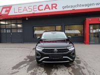 Gebraucht VW T-Roc Life 150 PS (110 kW) 2023 Schwarz SUV