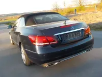Gebraucht Mercedes E250 211 PS (155 kW) 2016 Blau Cabrio