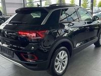 Gebraucht VW T-Roc 150 PS (110 kW) 2025 Schwarz metallic SUV