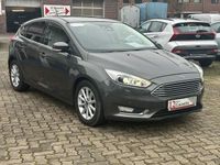 gebraucht Ford Focus 2.0 TDCI Lim.Titanium+NAVI+XENON+SHD+TOTE.W+LENK.H