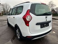 gebraucht Dacia Lodgy Stepway 1,2 TCE / Navi, Shz, Klima