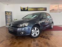 Gebraucht VW Golf VI Team 122 PS (89 kW) 2011 Blau Kleinwagen