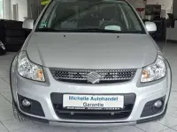 Gebraucht Suzuki SX4 Club 107 PS (78 kW) 2011 Silber SUV