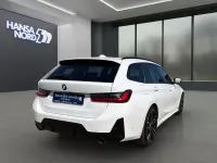 Gebraucht BMW 330 M Sport 286 PS (210 kW) 2022 Weiss / alpinweiss Kombi